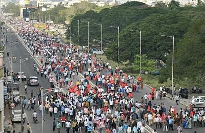 'Chalo Vijayawada': Massive show of strength by Andhra Pradesh employees ahead of strike
