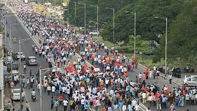 'Chalo Vijayawada': Massive show of strength by Andhra Pradesh employees ahead of strike