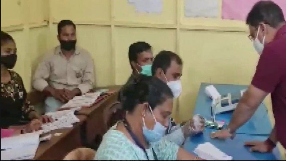 LIVE News Updates: UP sees 51.93% voter turnout till 3 PM, Uttarakhand reports 49.24% & Goa 60.18%