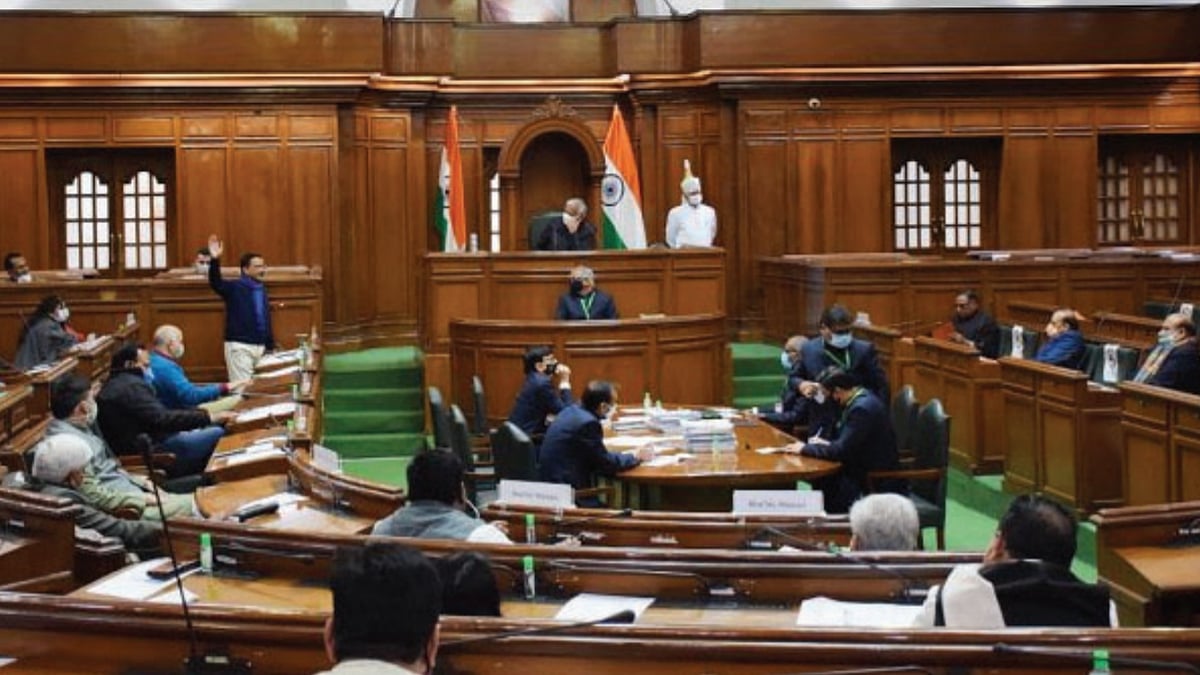 Delhi Assembly’s first Secretary says AAP has reduced it to a laughing stock