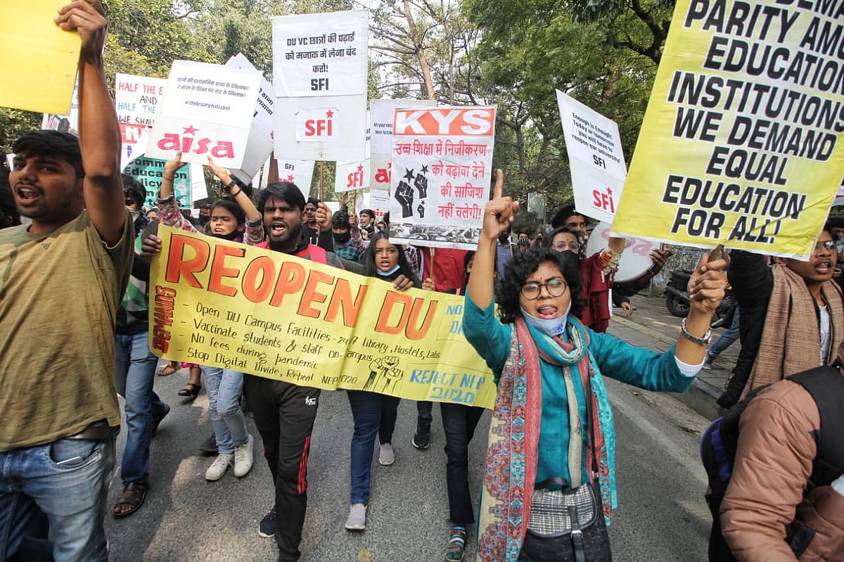 'Reopen DU': Protesting students detained by Delhi police; women protesters allege assault by male guards