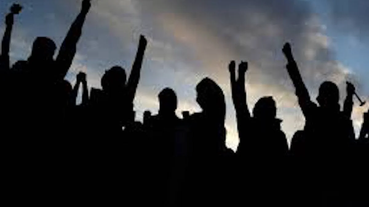 Vizag Steel Plant workers intensify protest against privatisation