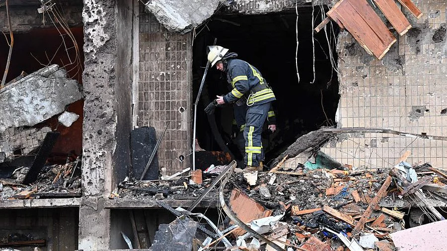 Ukrainian capital Kyiv could fall within days, believe US intelligence officials: Report
