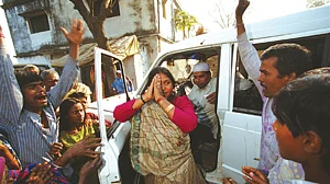 B'wood Baatein: Upper caste brutality remains unchanged 28 years after 'Bandit Queen' was released