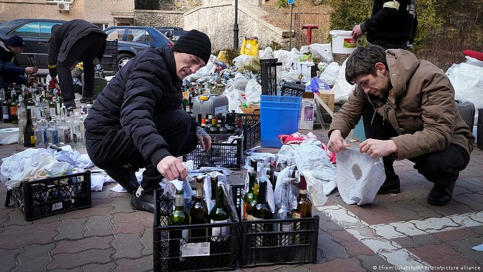 Over 4,000 civilians evacuated in a day: Ukraine Deputy PM
