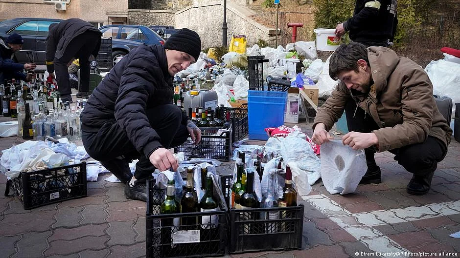 Civilians suffer as Ukraine war rages on