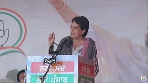 Modi's governance only in advertisements: Priyanka Gandhi