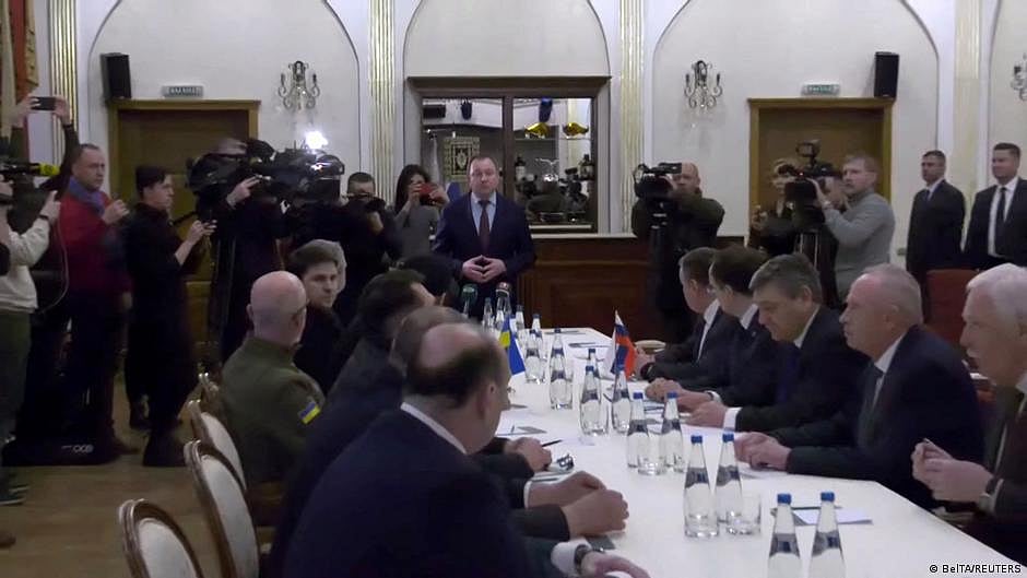 LIVE News Updates: Ukrainian delegation of negotiators arrives for talks with Russian side in Belarus