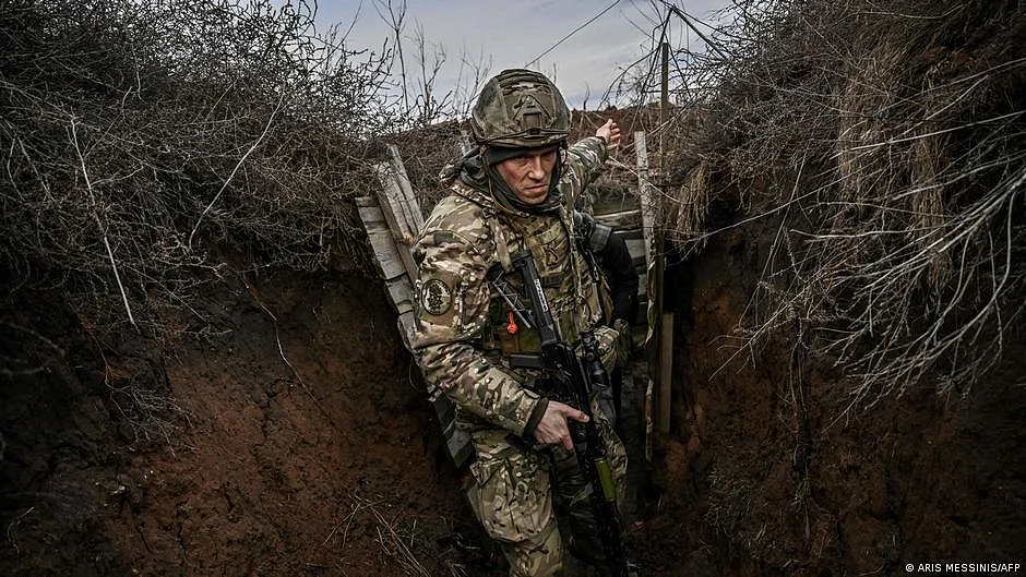 Russia-Ukraine Crisis: Ukraine says 352 killed, Russia bombs civilian areas