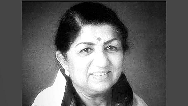 Congress leaders express condolences on the passing of Lata Mangeshkar