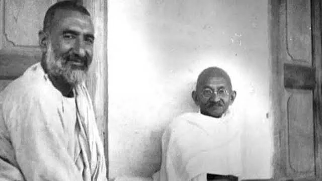 Frontier Gandhi Badshah Khan with Gandhiji