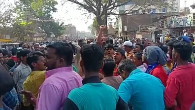 Hijab row turns violent in Karnataka; stone pelting, lathi-charge incidents reported