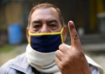 Battle for UP: All set for 2nd phase polling on Monday