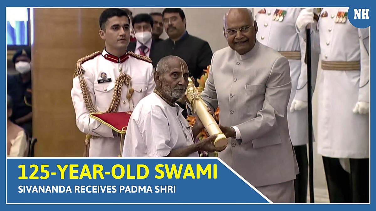 125-year-old yoga guru Swami Sivananda receives Padma Shri with heartwarming gesture
