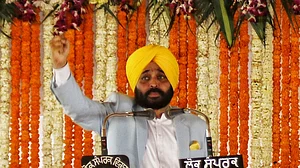 Punjab's AAP govt withdraws security cover of 184 former lawmakers, bureaucrats and religious heads