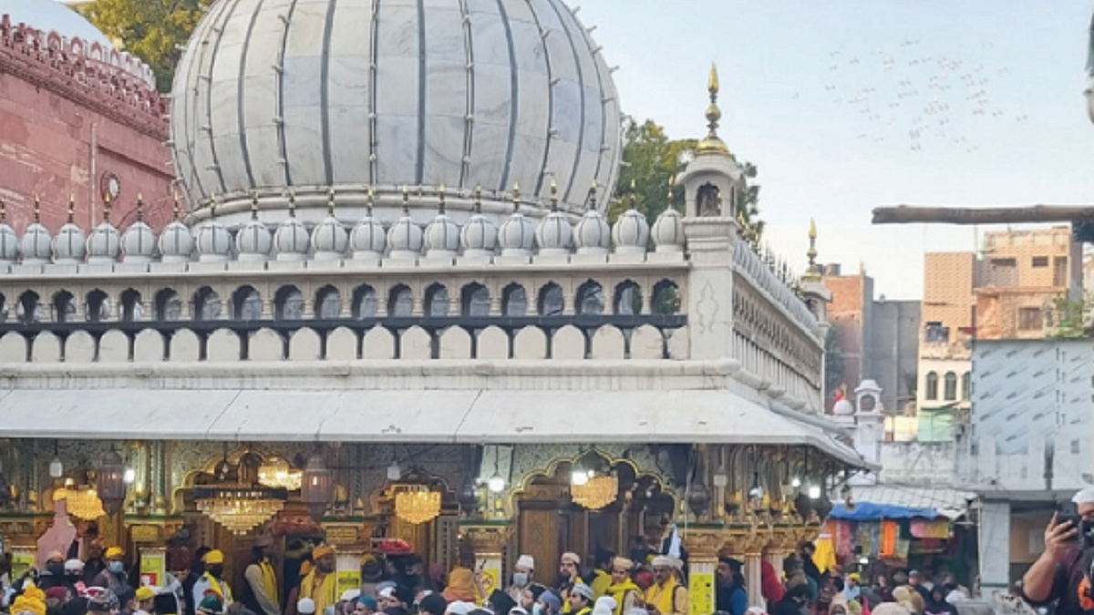 First Person: A ‘Sufi’ Basant in Nizamuddin