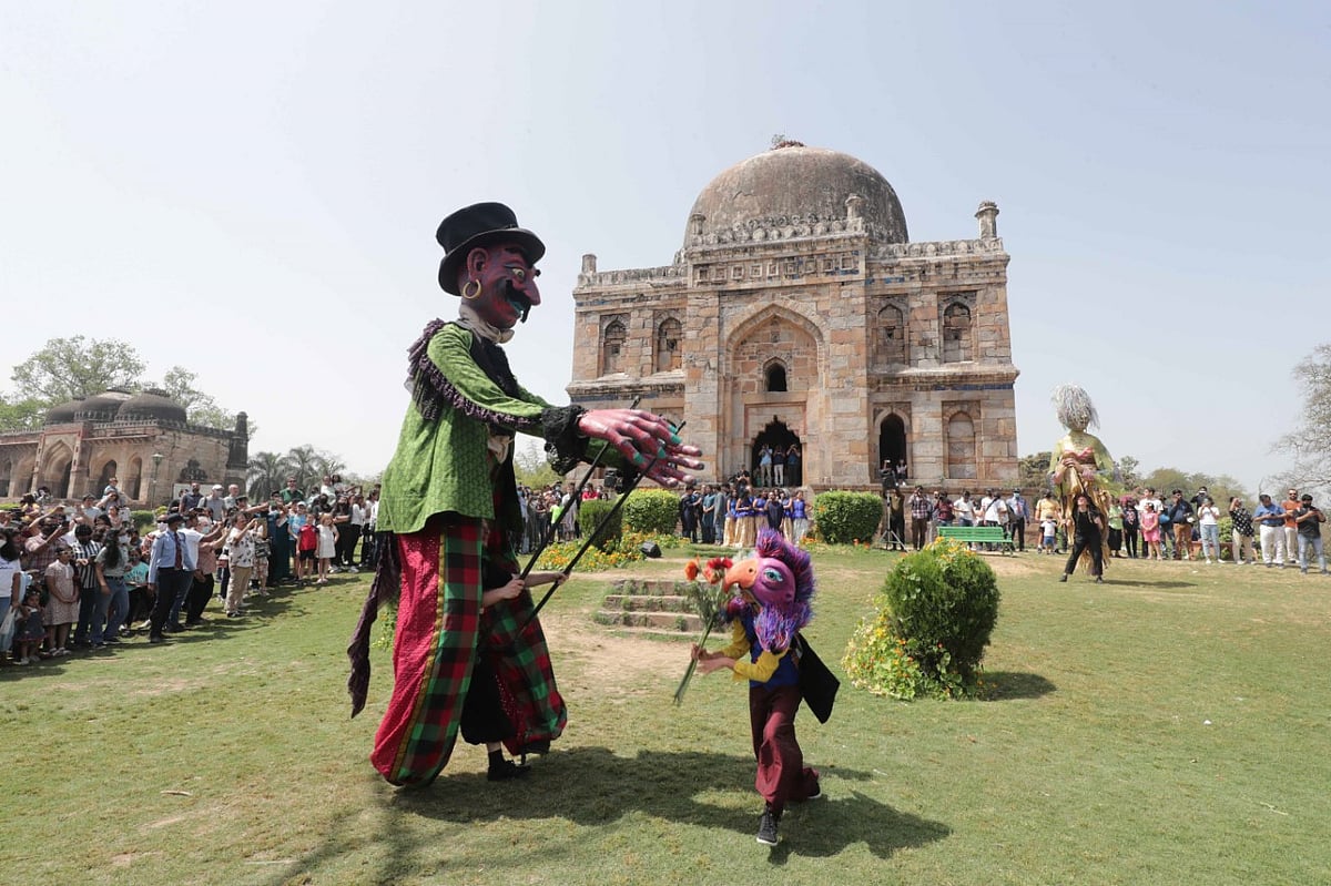 Bonjour India 2022: Street show titled ‘A Twist of Fate’ showcases giant puppets in Lodhi Garden