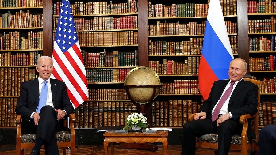 Joe Biden and Vladimir Putin