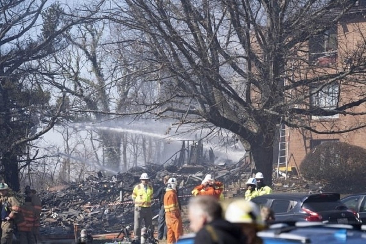 14 injured, over 200 displaced after US apartment complex blast