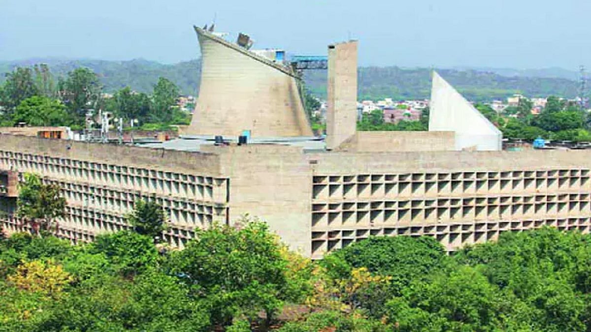 Have been threatened by 'gau rakshaks' not to enter Haryana assembly: MLA