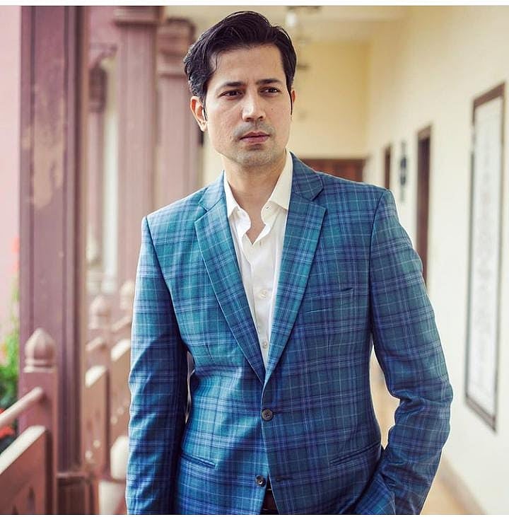 Sumeet Vyas unveils his character in web show 'Jugaadistan'