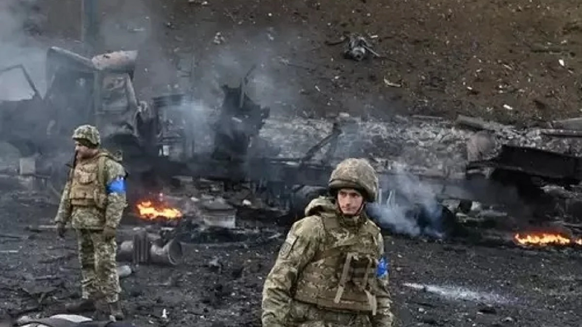 War plunges Ukraine's GDP to record 30.4% in 2022