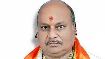 'Golden Baba' goes missing in Kanpur, probe starts