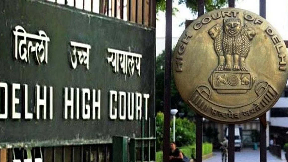 Centre asks SC to reconsider gay lawyer's elevation as Delhi HC judge