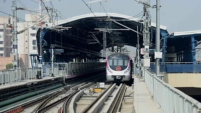 Delay in service due to tech snag on DMRC's Green, Violet, Pink lines