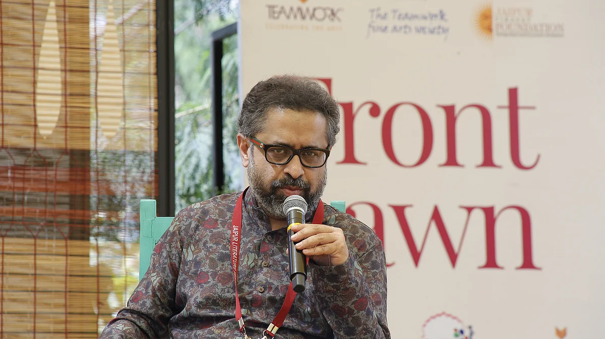 Bengali audiences have a special connection with Soumitra Chatterjee: Filmmaker Suman Ghosh