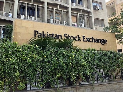 Pakistan stocks make history with biggest single day gain