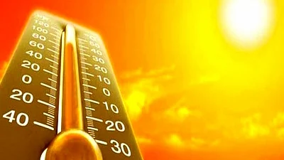 Orange alert in Delhi as city records April's hottest day in 5 years