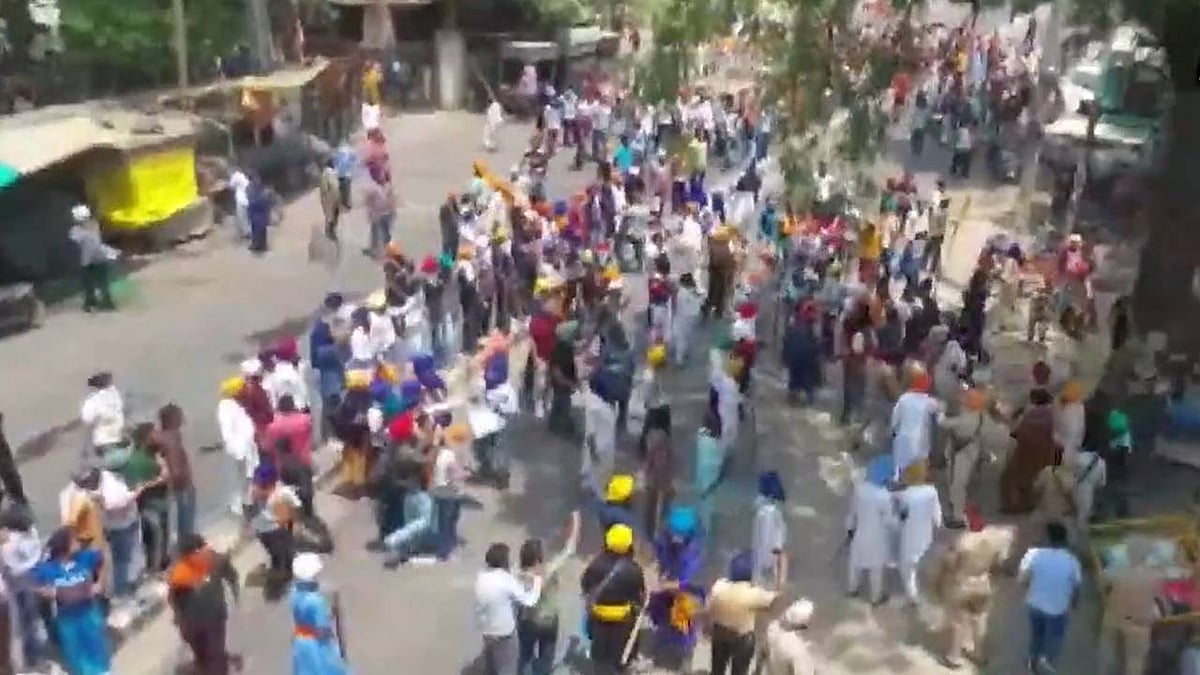Clash breaks out between two groups in Patiala; heavy police deployment