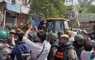 When will bulldozers demolish Chinese encroachments: Congress