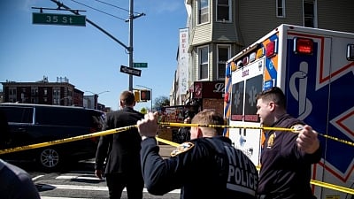 2 dead, 8 injured at party shooting in US city Pittsburgh