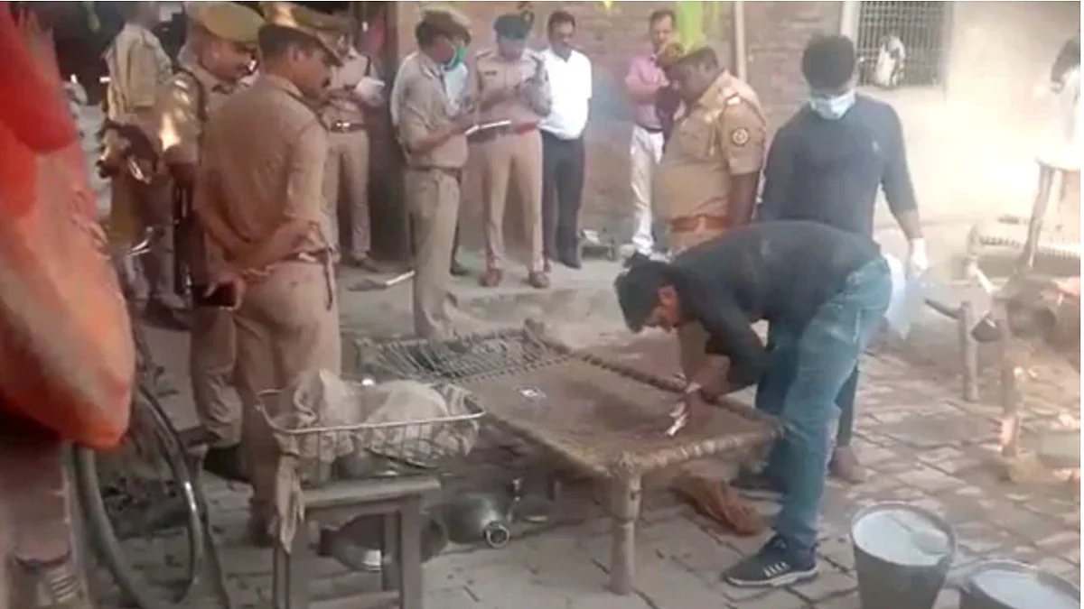 Uttar Pradesh: 2 year old girl among 5 of family murdered at home in Prayagraj
