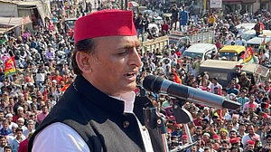 Akhilesh questions handling of Gorakhnath temple attack case