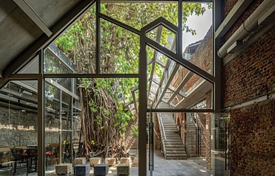 Art and eating out at Ballard Estate