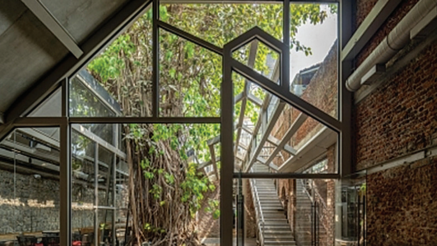 Art and eating out at Ballard Estate