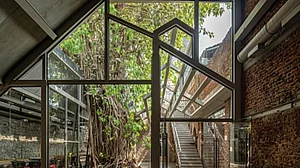 Art and eating out at Ballard Estate
