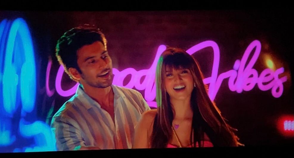 Audience applauds Navneet Malik's outstanding performance in Sajid Nadiadwala’s 'Heropanti 2'