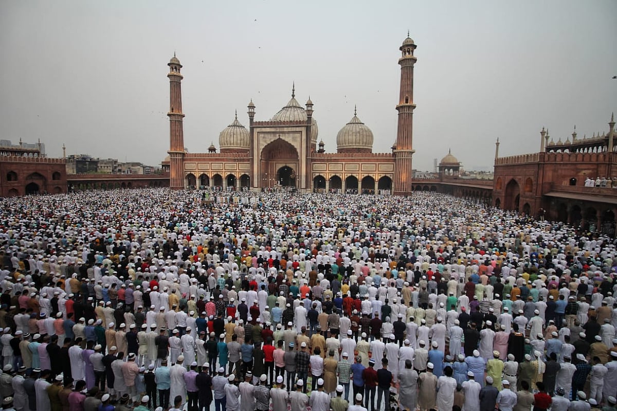 Prayers at Jama Masjid, Delhi