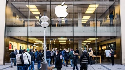 Apple lets employees work remotely as Covid again surges in US