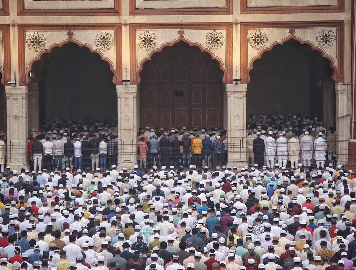 In Pictures: Different shades of Eid celebrations at Jama Masjid, Delhi