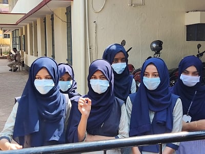 Hijab row reaches Ghaziabad; college insists on uniform dress code