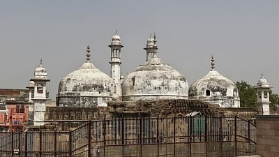 Gyanvapi case: Anjuman Intezamia Masjid committee moves SC on continued sealing of area in mosque amid Ramzan