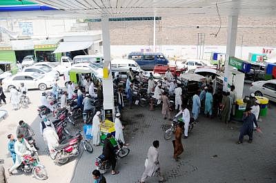 Pak's fuel supply threatened as foreign banks refuse financing
