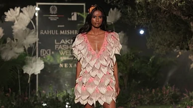 FDCI x Lakme Fashion Week to be held in October