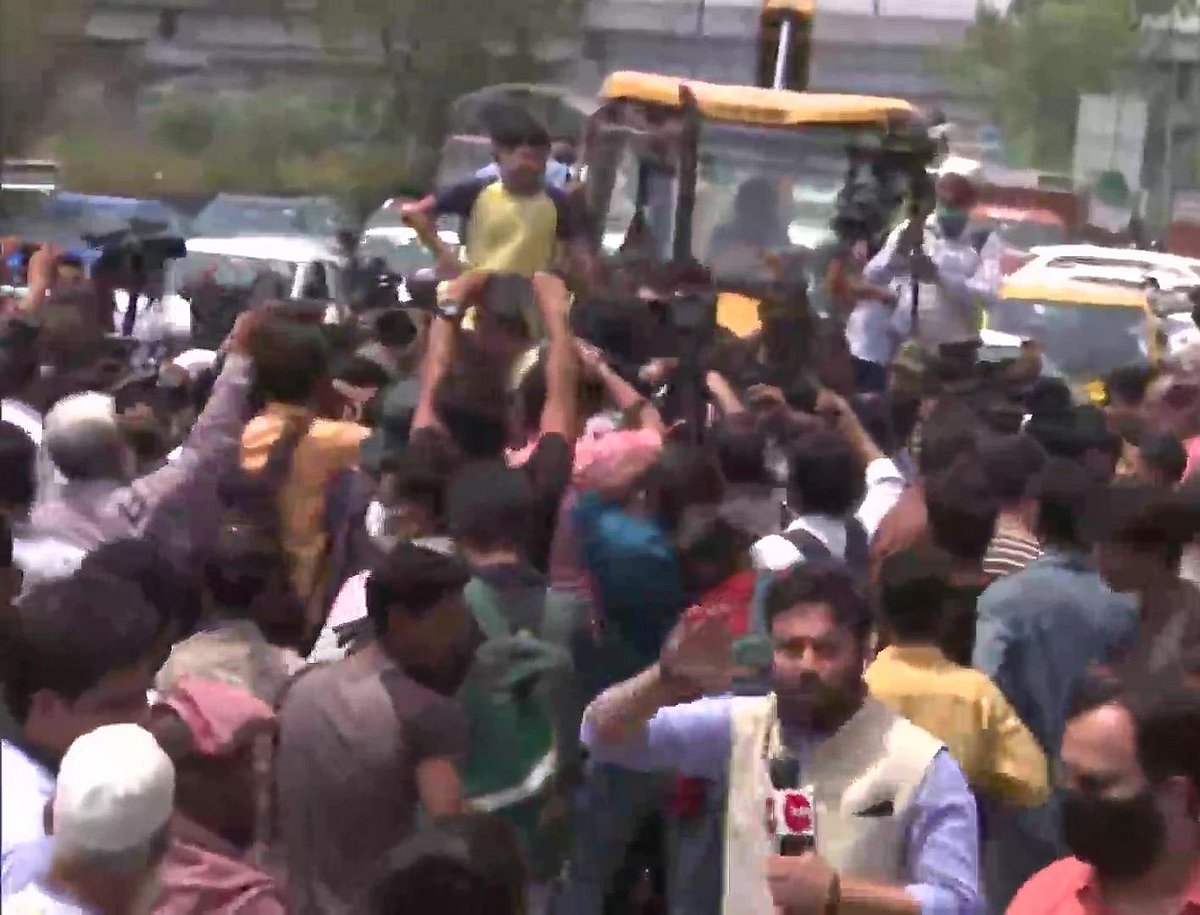 Protest begins at Shaheen Bagh against demolition drive