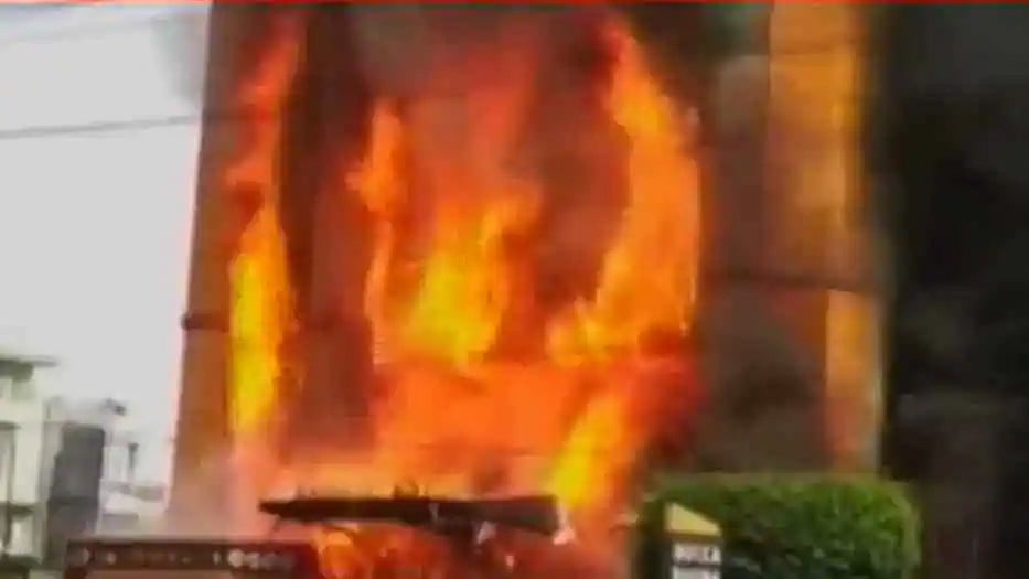 Madhya Pradesh: 5 dead, 11 injured as fire breaks out in building in Indore